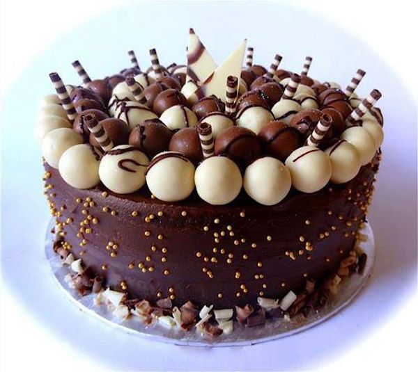 Chocolate Birthday Cake Design